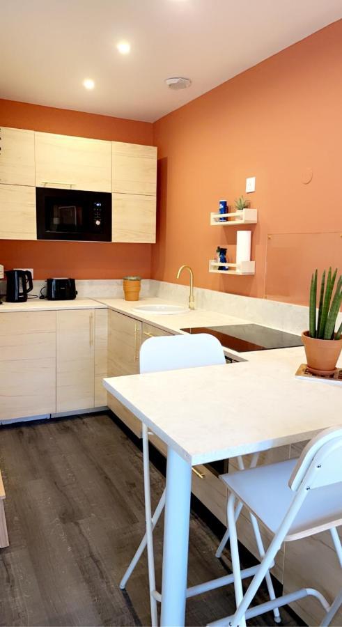 Le 102, Maison Avec Terrasse Et Parking Gare De Rouen Eksteriør billede