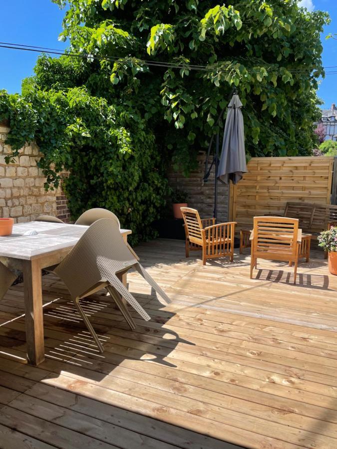 Le 102, Maison Avec Terrasse Et Parking Gare De Rouen Eksteriør billede